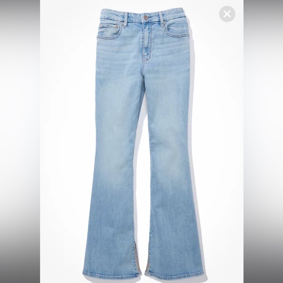 NWT - AE Next Level Curvy Super High-Waisted Flare Jean - size 16 SHORT - Picture 2 of 7